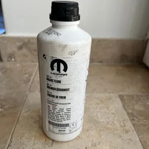 Liquide de Freins Mopar DOT4+ flacon 500 Ml