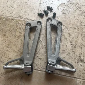 125 tdr paire Cales pieds arrieres  4fu/5ae 1993 - 2004