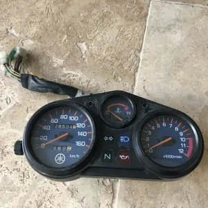 125 tdr Compteur 28504  kms yamaha 4fu/5ae 1993 - 2004