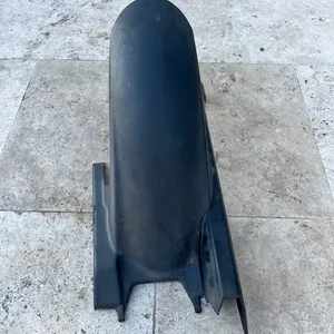 Honda 125 cbf garde boue arrière