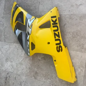 Flanc avant droit carenage SUZUKI 750 GSXR 2000- 01- 02-03