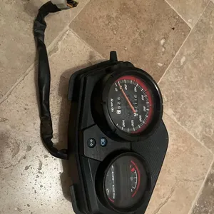 Honda 125 cbf compteur tableau de bord 2009