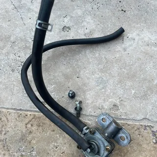 Robinet essence SUZUKI GSXR 600 SRAD de 1996 / 2000