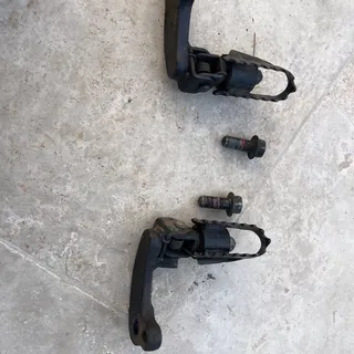 Suzuki 125 dr SE Paire cales pieds avant conducteur 1994-2002