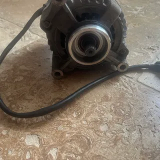 GSXR 750 w Alternateur - 1992