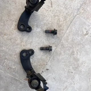 Suzuki 125 dr SE Paire cales pieds avant conducteur 1994-2002