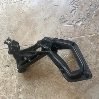 Cale pied et platine conducteur gauche KTM RC  125