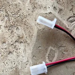 2 clignotants adaptable  neuf jamais servis