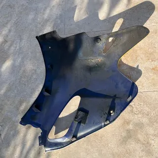 GSXR 750 w  Carenage flanc avant Gauche suzuki