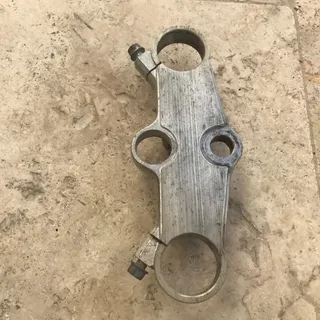 Suzuki 750 gsxr w té de fourche supérieur d'origine 1992 -1995