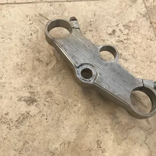 Suzuki 750 gsxr w té de fourche supérieur d'origine 1992 -1995