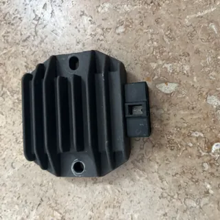 relais sh6400 12v  piaggio