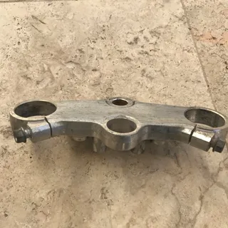Suzuki 750 gsxr w té de fourche supérieur d'origine 1992 -1995