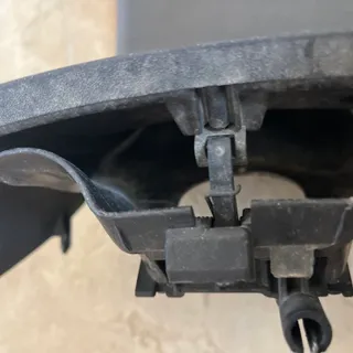 carénage centrale avec trappe essence origine PIAGGIO 125 X9