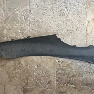 Carénage arrière gauche inferrieur PIAGGIO X9 125 - 2003