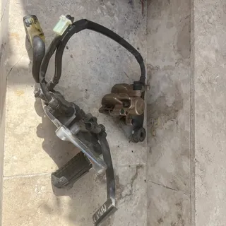 Honda 125 cbr frein Arriere