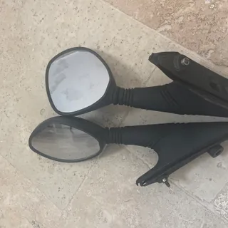Paire Retroviseurs  piaggio 125 X9 origine 2003