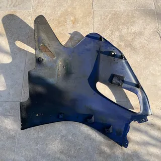 GSXR 750 w  Carenage flanc avant Gauche suzuki