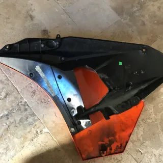 carenage flanc avant Droit, KTM RC 125/200/390