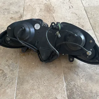 Phare avant pour Piaggio 125 X9 de 2000 a 2003