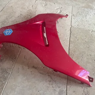 carenage frontal avant pour Piaggio 125 X9  2003