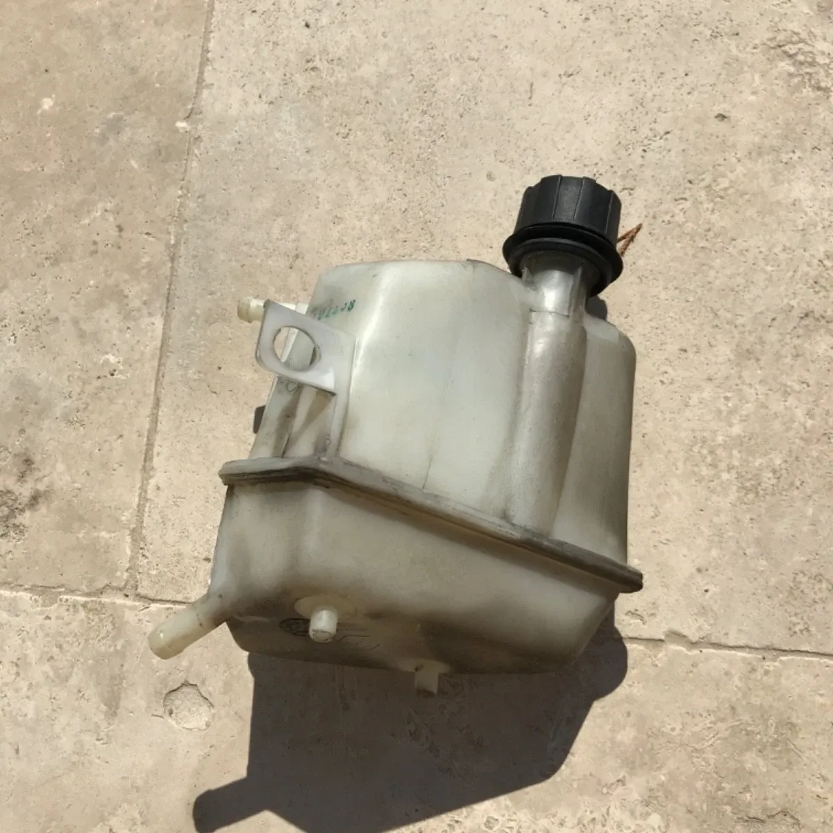 Vase expenssion d'eau, bocal eau piaggio 125 x9 2001 -2002