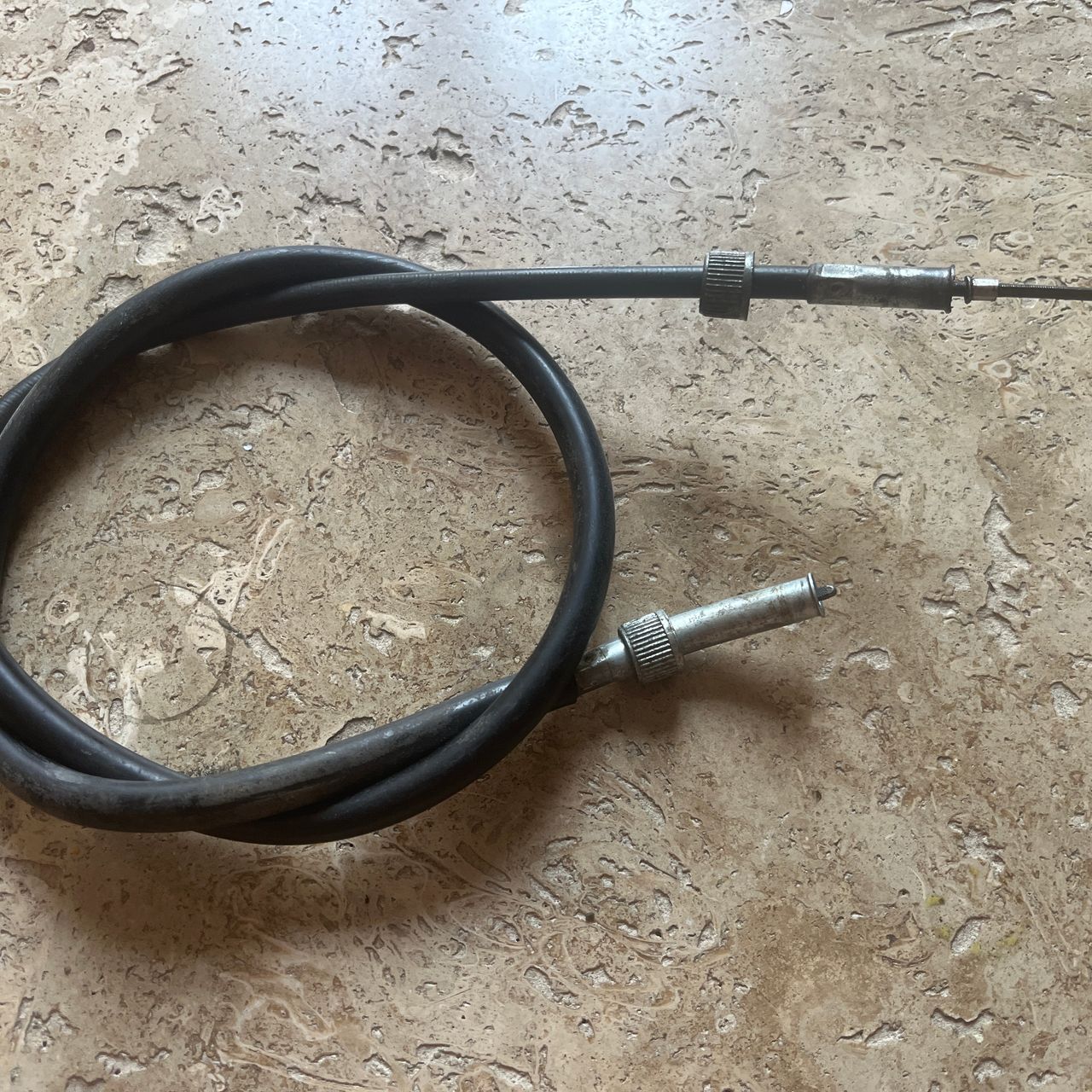 125 tdr Cable compteur vitesse 4fu/5ae 1993 - 2003