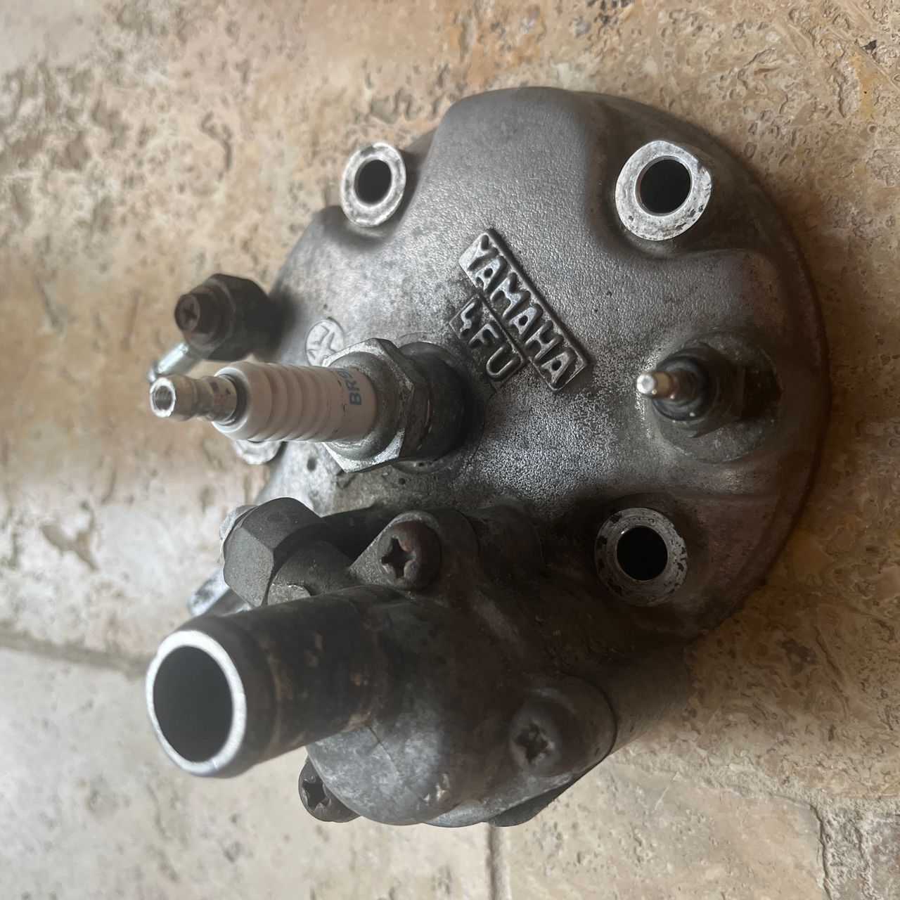 125 TDR  culasse  4fu/5ae 1993 - 2004