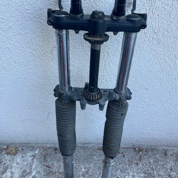 125 DR  - SE fourche complete  Suzuki 1999
