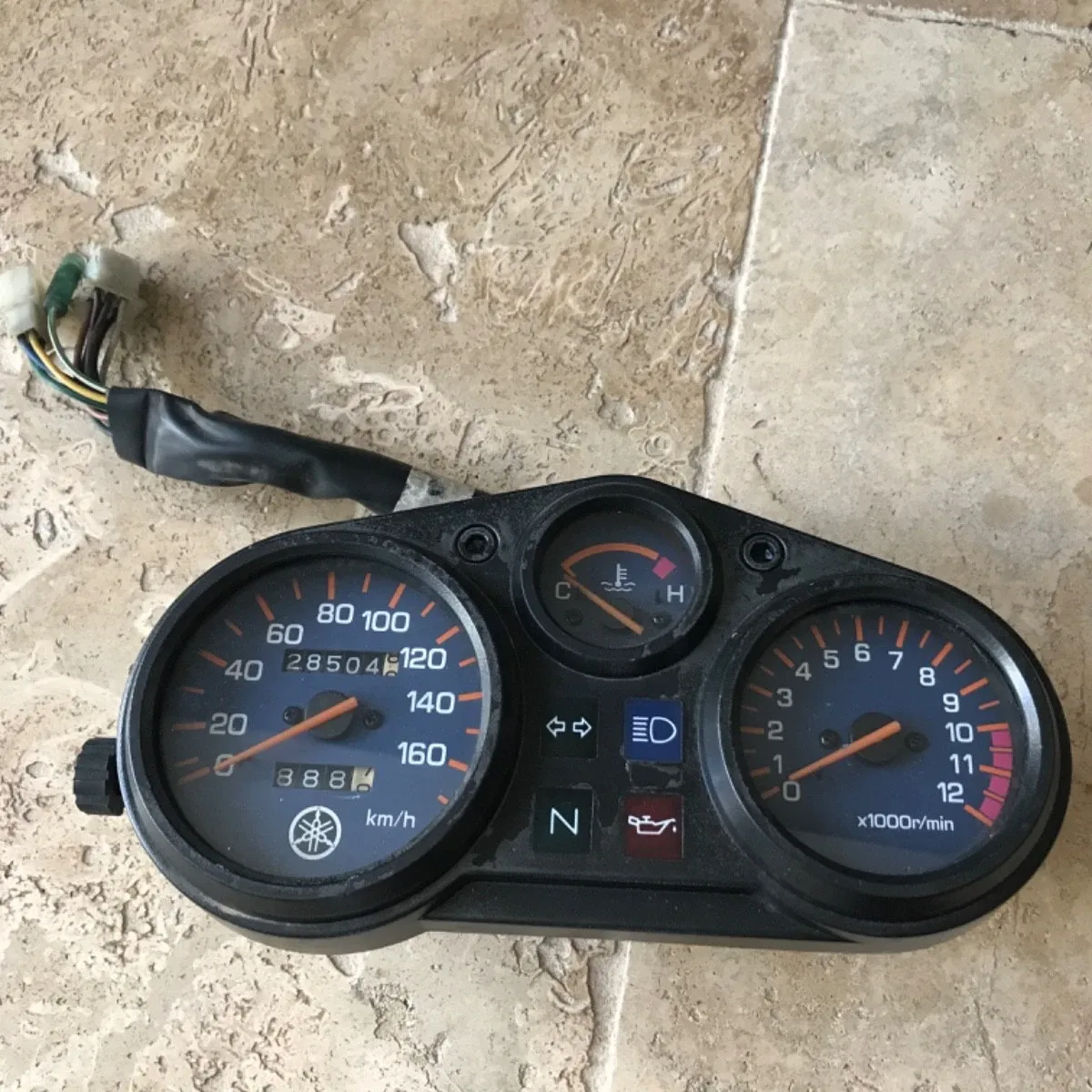 125 tdr Compteur 28504  kms yamaha 4fu/5ae 1993 - 2004