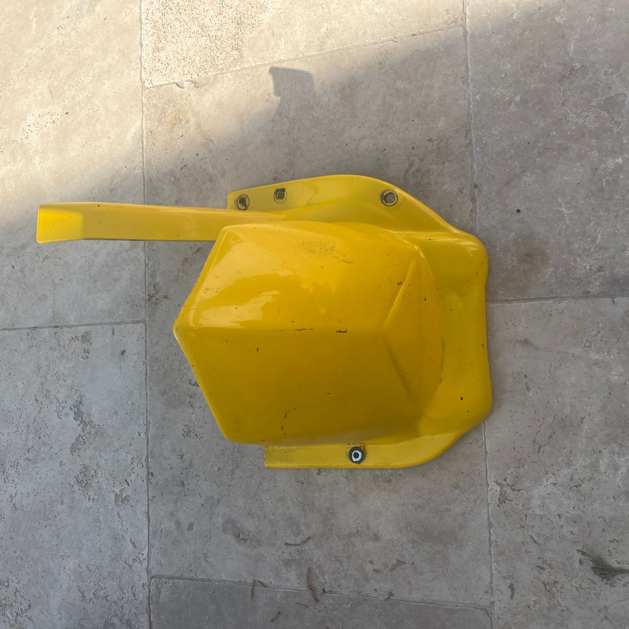 SUZUKI 750 GSXR 2000- 01- 02-03  Carénage garde boue arrière