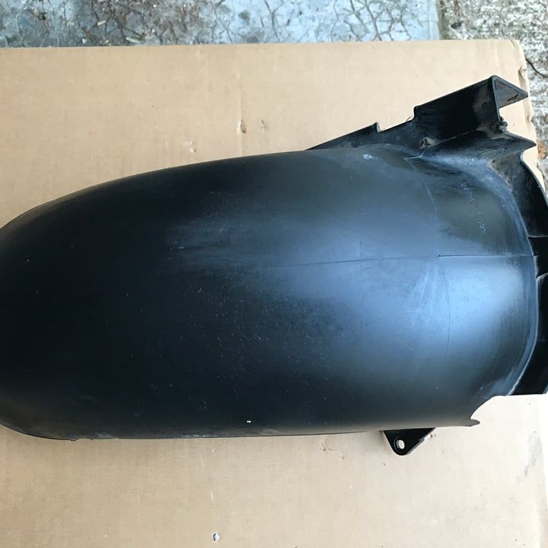 Ducati monster 600 garde boue arrière  1996
