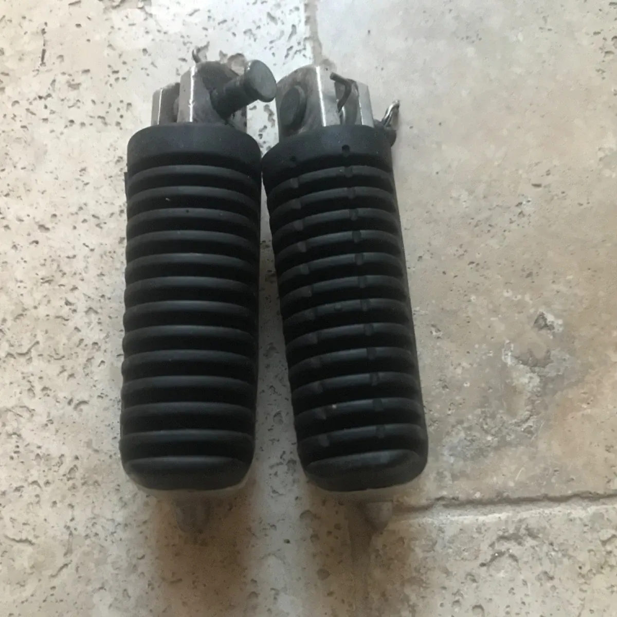125 tdr paire Cale pieds avant 4fu/5ae 1993 - 2004