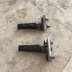850 tdm paire de cales pieds Avant avec platine 4tx 2001