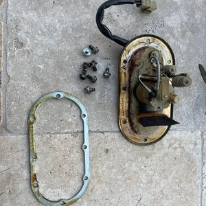 Pompe essence SUZUKI GSXR 600 SRAD de 1996 / 2000