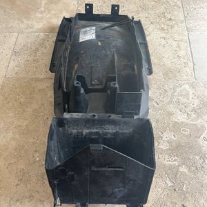 Triumph Speed Triple 955i 2004 - Garde-boue arrière