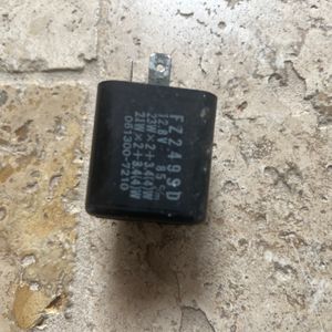 125 tdr relais - centrale clignotant  yamaha 4fu/5ae 1993 - 2004