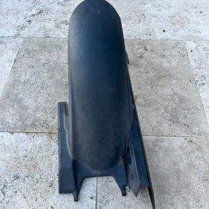 Honda 125 cbf garde boue arrière
