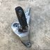 Honda 125 cbf platine repose pieds avant  gauche